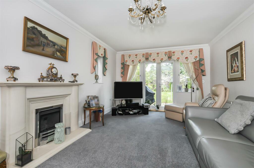 Additional image 17 of Jays Close, Bricket Wood, St. Albans