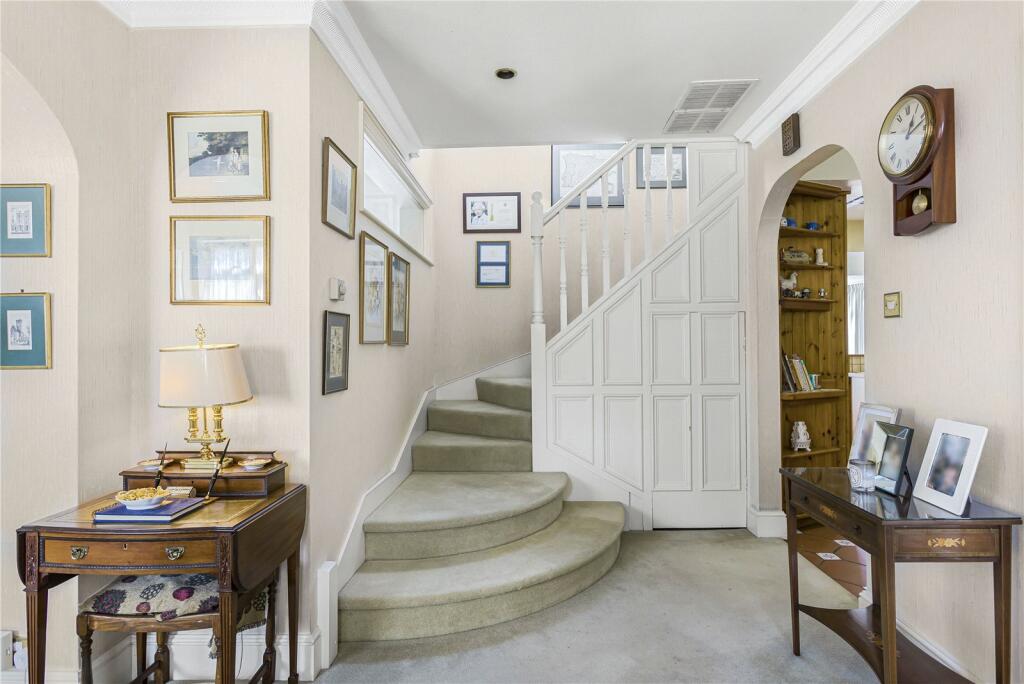 Additional image 17 of Brookmans Avenue, Brookmans Park, Hertfordshire, AL9