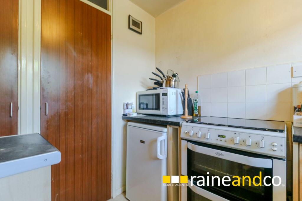 Additional image 11 of Redhall Close, Hatfield