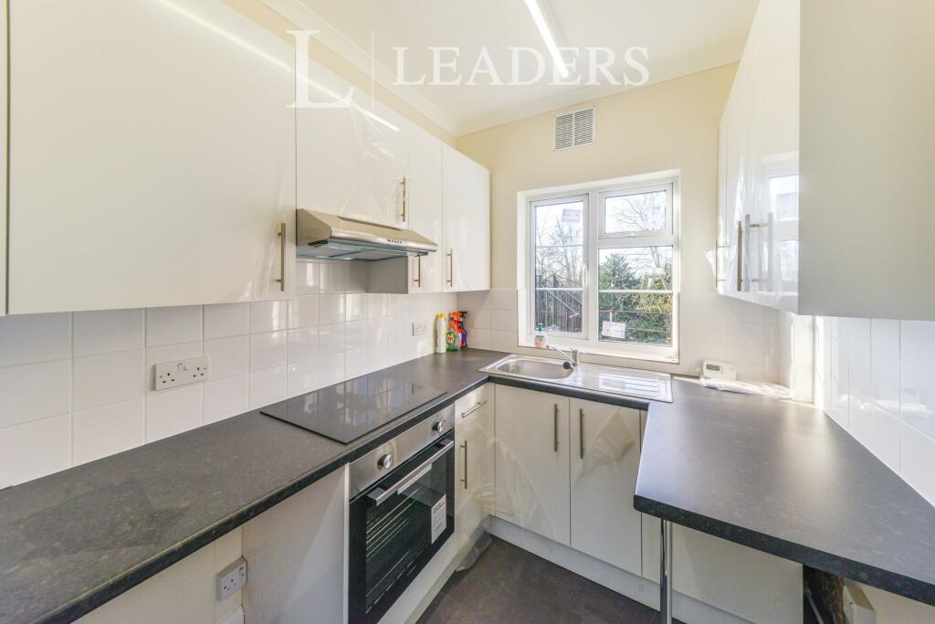 Additional image 12 of High Street