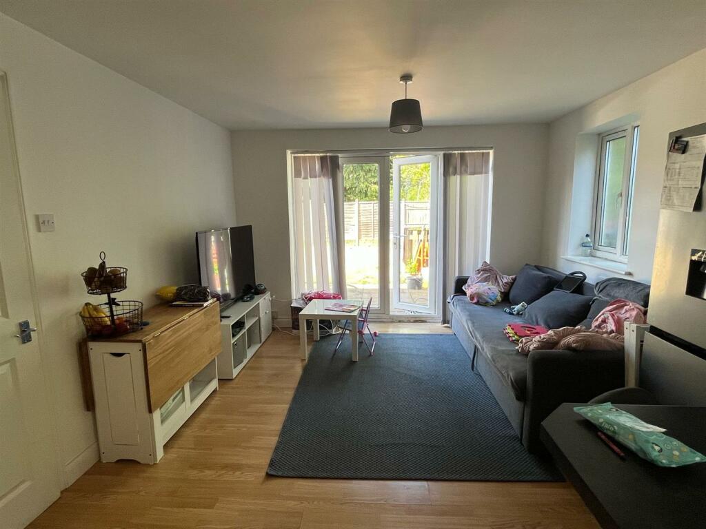 Additional image 3 of Redhall Lane, Hatfield