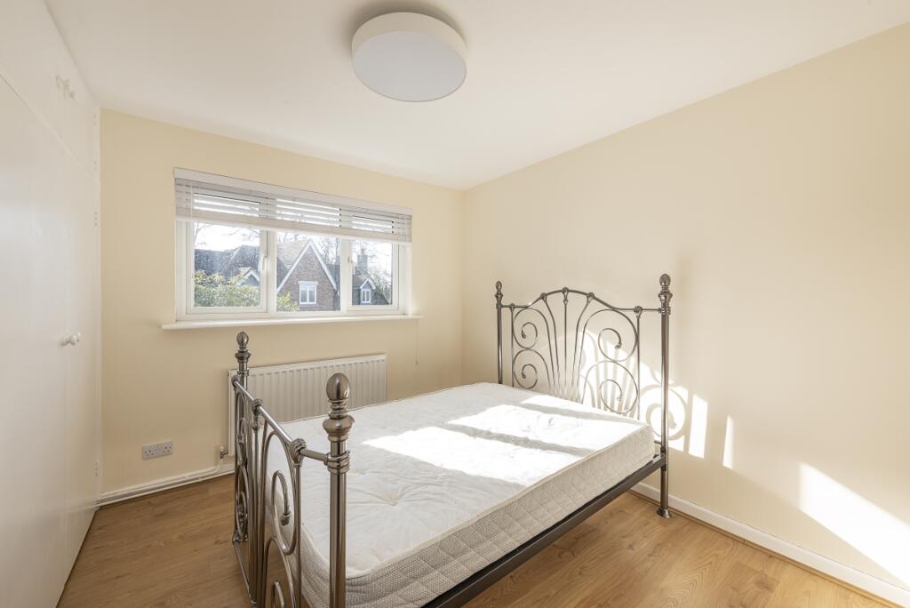 Additional image 9 of Wheathampstead Road Harpenden AL5