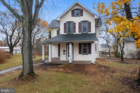 185 Perkasie Avenue, Quakertown, PA 18951