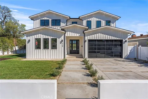 Property image - 5258 Lemona Avenue, Sherman Oaks, CA 91411