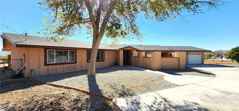 16257 Saint Timothy Road, Apple Valley, CA 92307