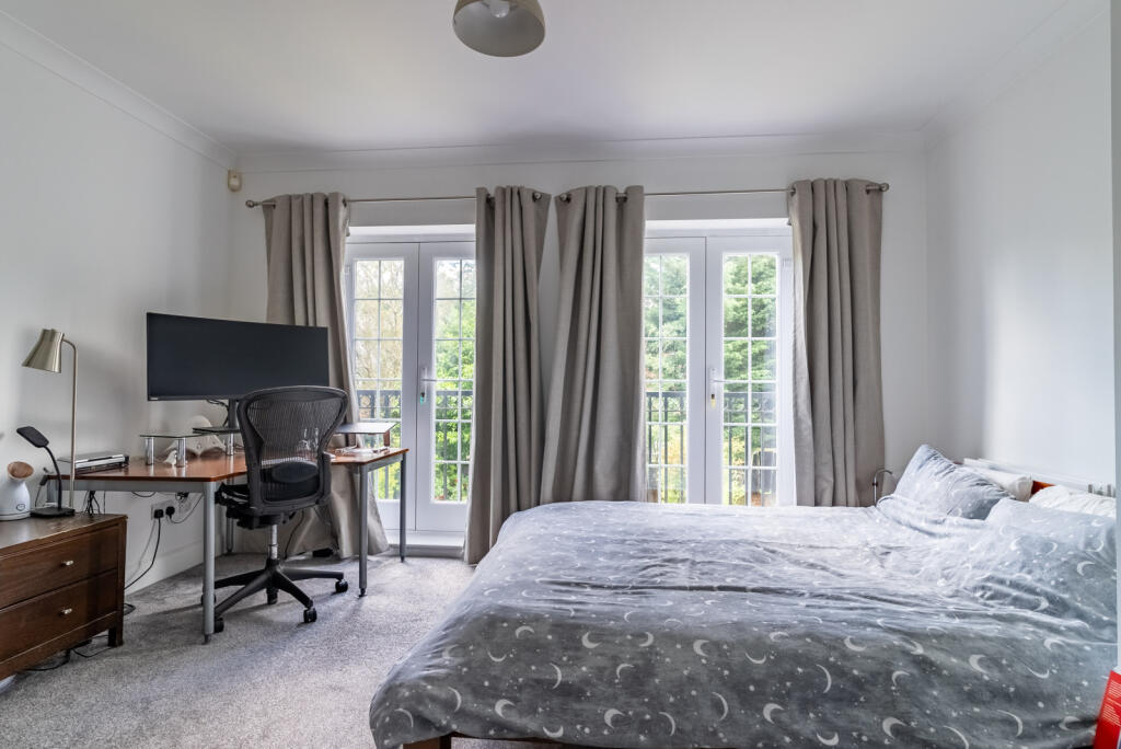 Additional image 9 of Azalea Close, Napsbury Park, St. Albans, Hertfordshire, AL2