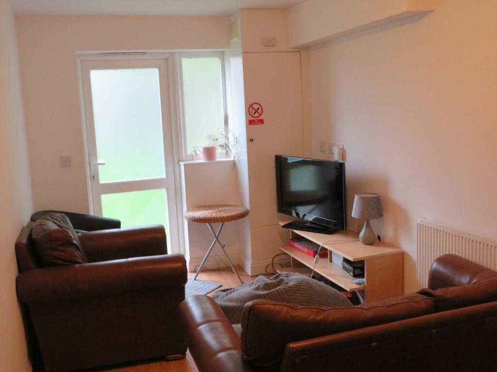 Additional image 6 of Ely Close, Hatfield