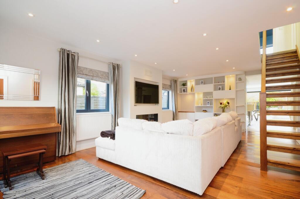 Additional image 9 of Bucknalls Drive, St. Albans, AL2