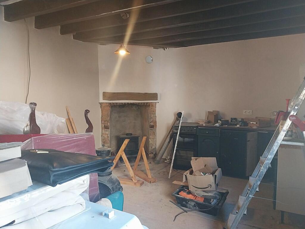 Additional image 2 of 53190 fougerolles-du-plessis, France