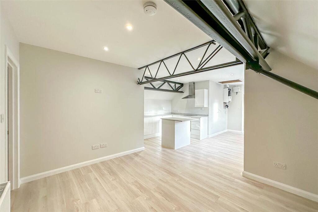 Additional image 9 of Crown House, Crown Street, Redbourn, Hertfordshire, AL3