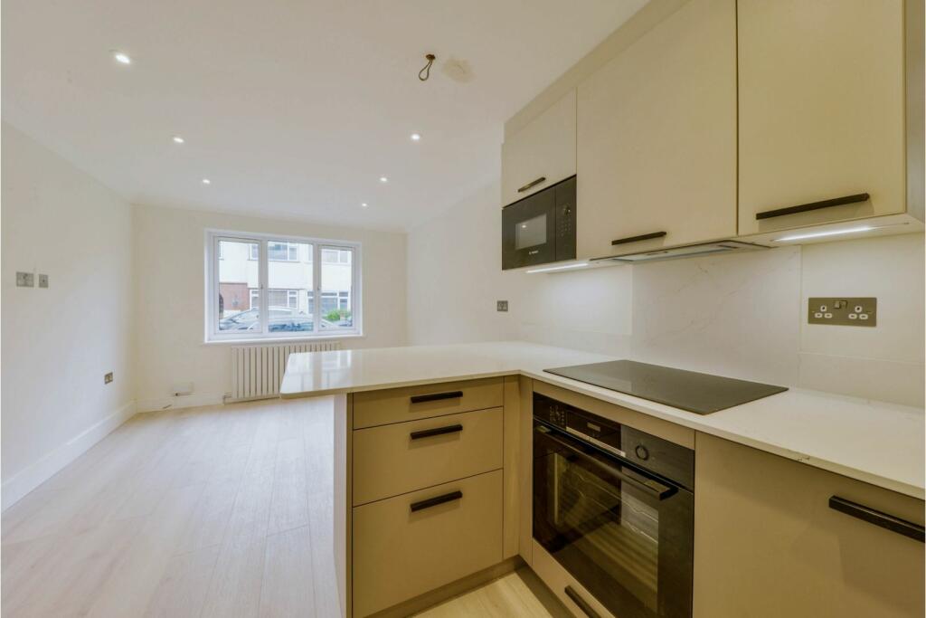 Additional image 10 of The Acorns, St. Albans, AL4