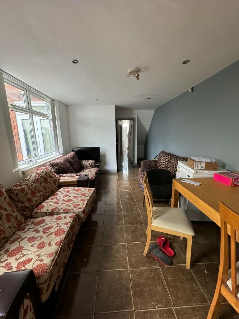 Additional image 11 of Oak Tree Lane, Birmingham, B29