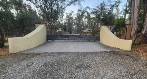 21690 Ellis Ave, Perris, CA 92570