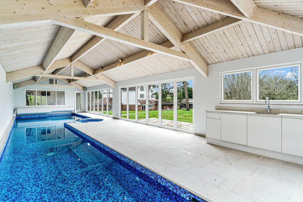 Additional image 37 of Reynards Road, Welwyn, AL6