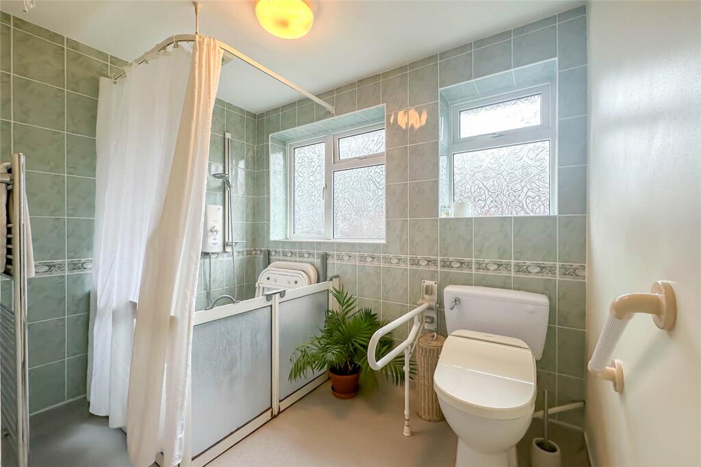 Additional image 11 of Spooners Drive, Park Street, St. Albans, Hertfordshire, AL2