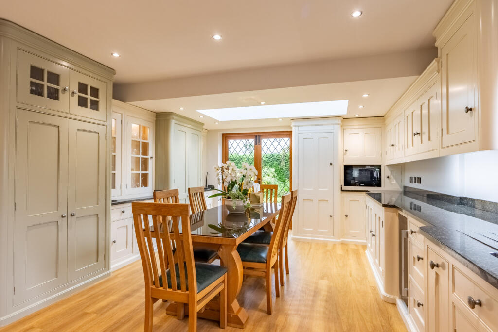 Additional image 14 of West Common Grove, Harpenden, Hertfordshire, AL5