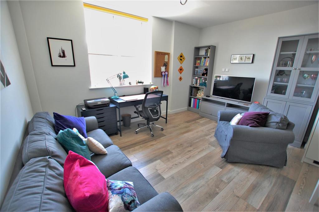 Additional image 7 of Great North Road, Hatfield