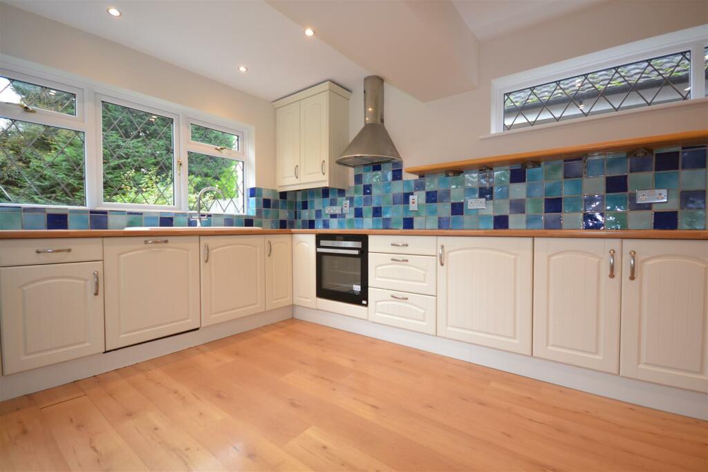 Additional image 13 of Pie Corner, Flamstead