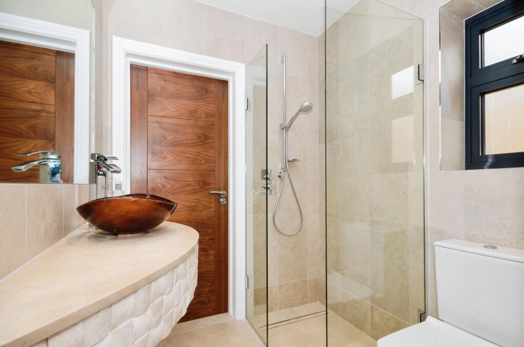 Additional image 11 of Bucknalls Drive, St. Albans, AL2