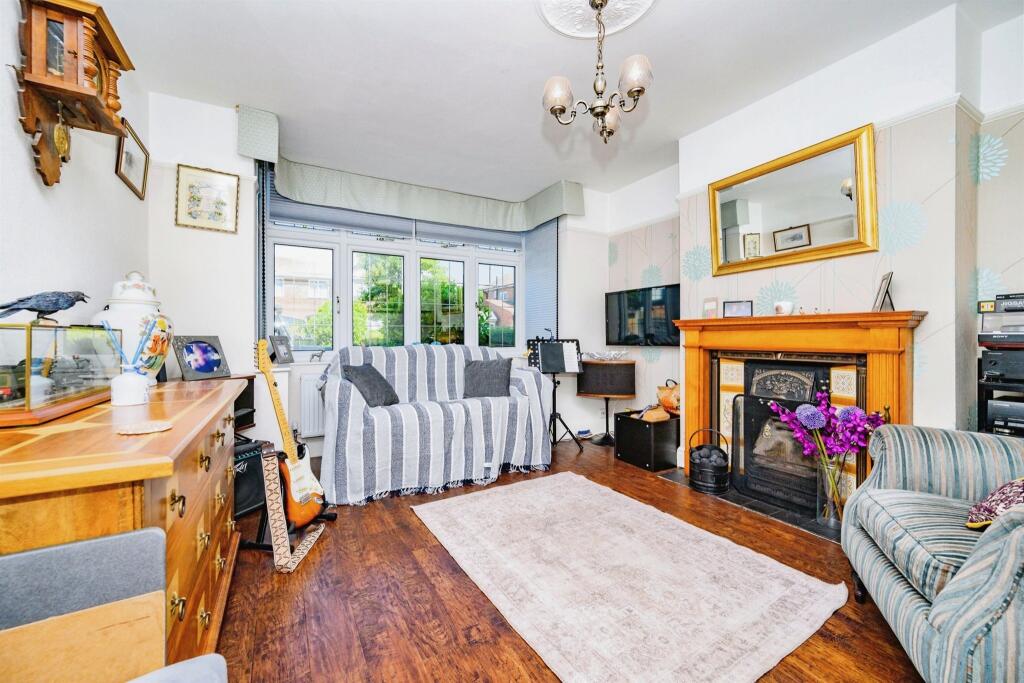 Additional image 7 of Selwyn Crescent, Hatfield