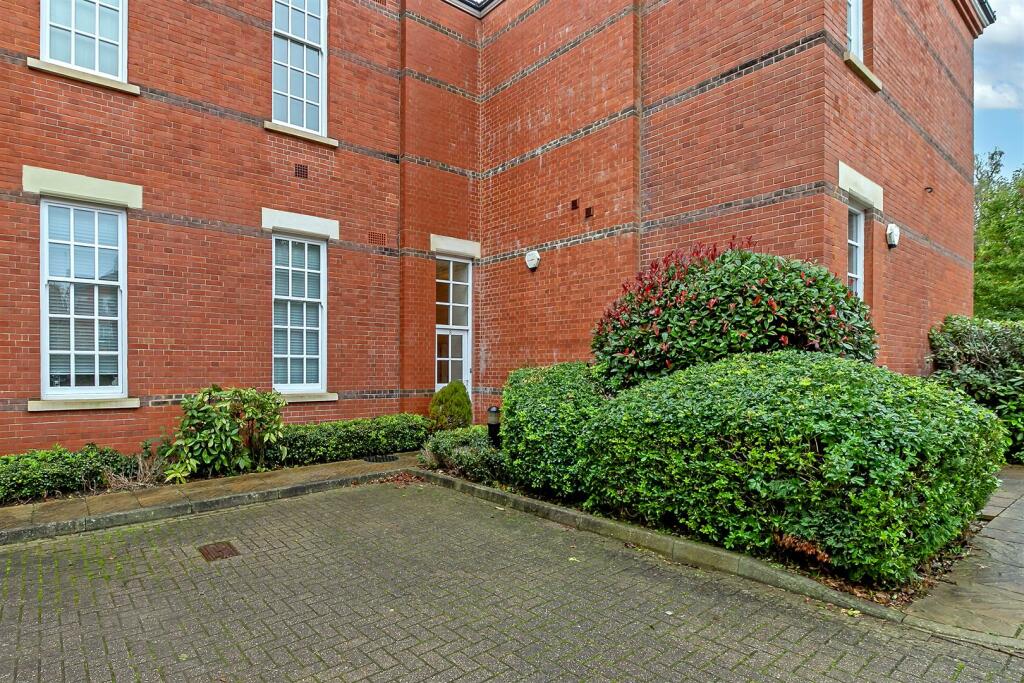 Additional image 30 of Great Leys Court, Beningfield Drive, London Colney, St. Albans