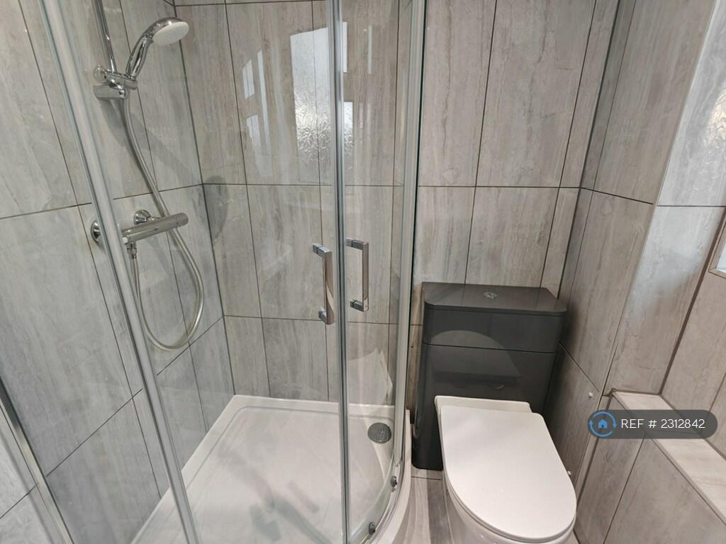 Additional image 10 of Northdown Road, Hatfield, AL10