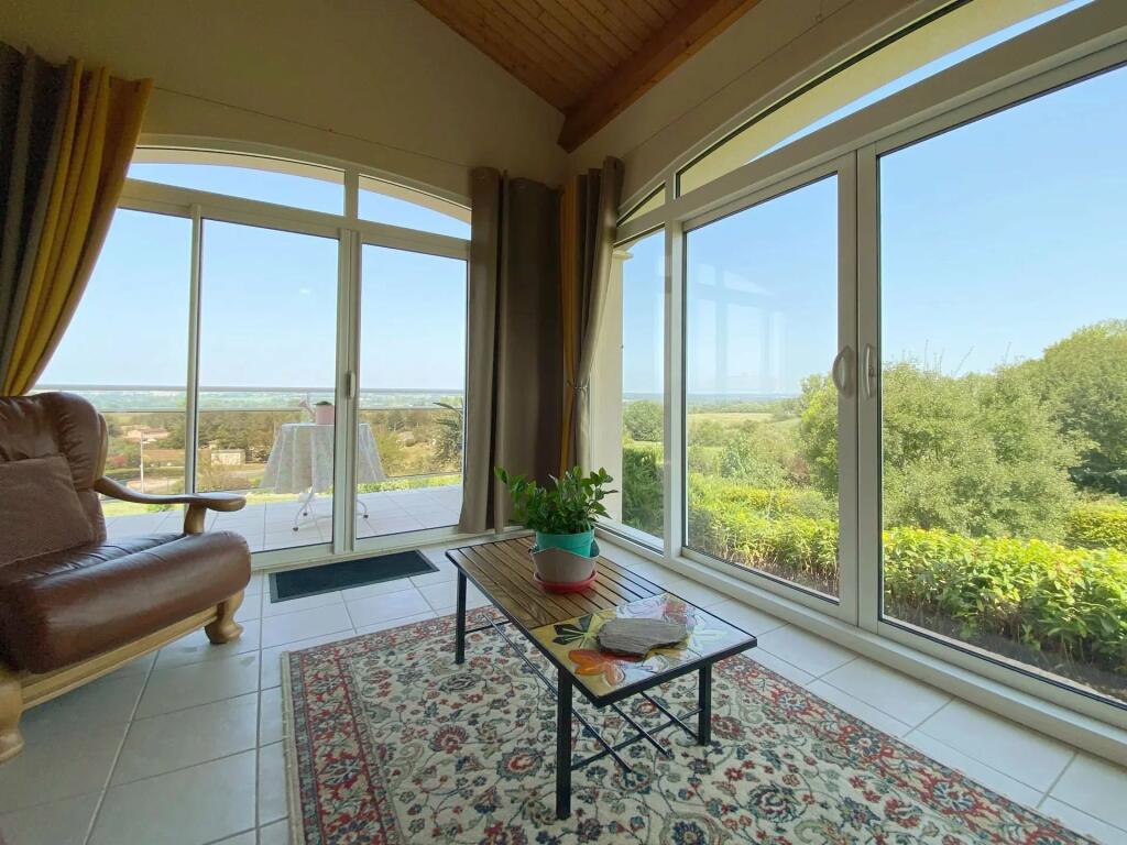 Additional image 3 of Aquitaine, Lot-et-Garonne, Castillonnès, France