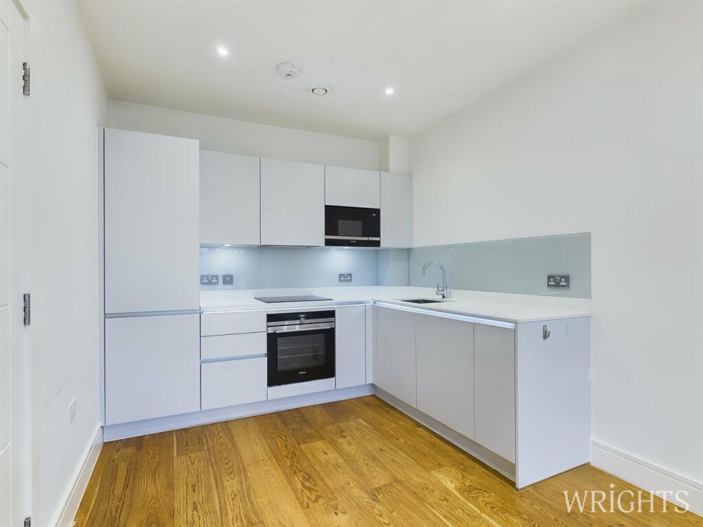 Additional image 2 of Broadwater Road, Welwyn Garden City, AL7