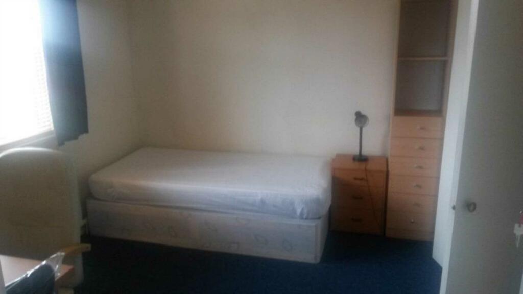 Additional image 6 of Holliers Way, Hatfield