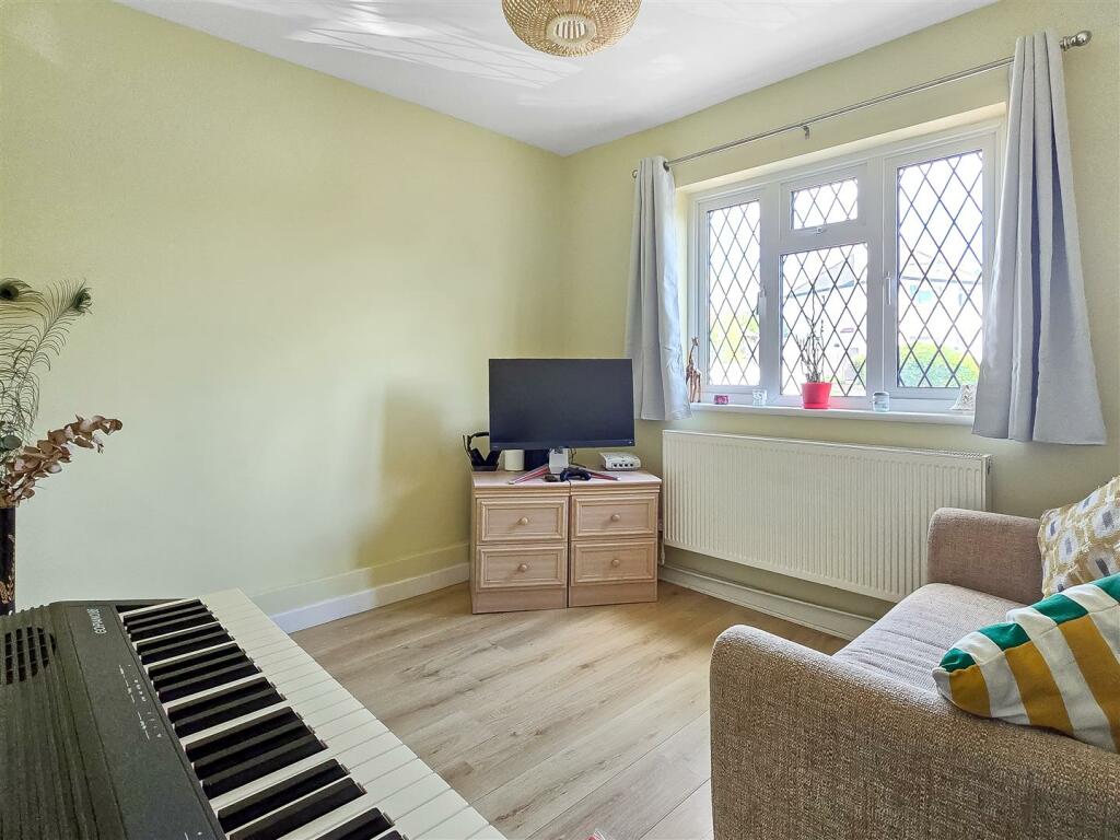 Additional image 11 of The Gardens, Brookmans Park