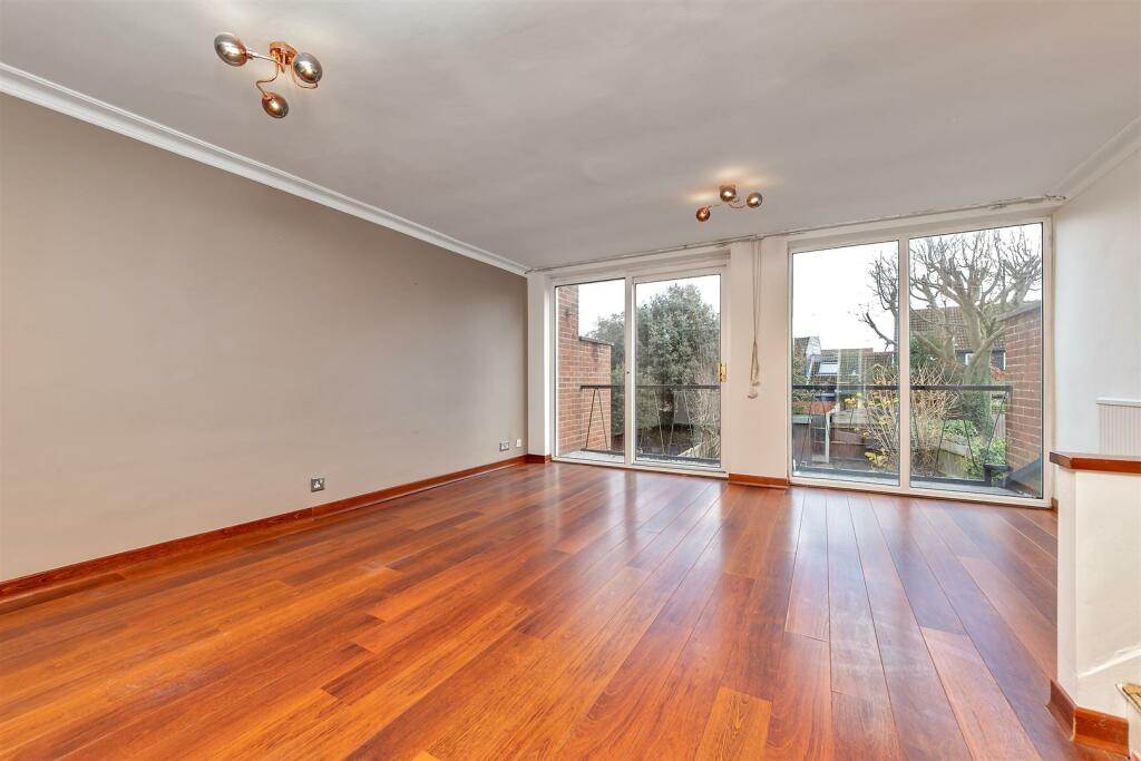 Additional image 7 of Granary Close, Wheathampstead, St. Albans