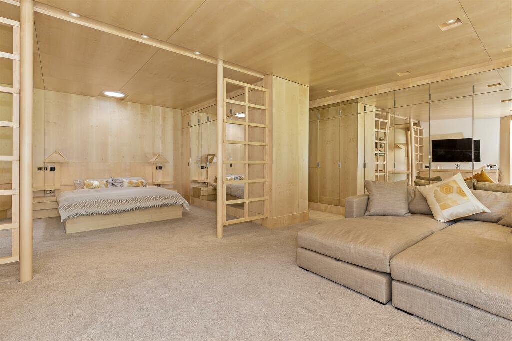 Additional image 15 of Pondwicks Close, St.Albans