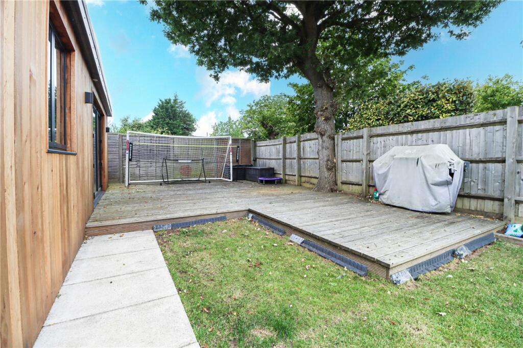 Additional image 25 of Park Street Lane, Park Street, St. Albans, AL2