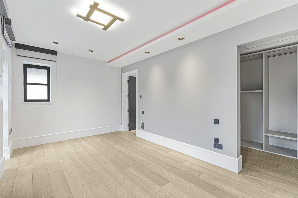 Additional image 35 of Brookmans Avenue, Brookmans Park, Hertfordshire, AL9