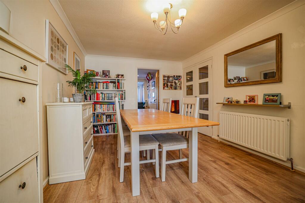 Additional image 9 of Broadstone Road, Harpenden, AL5