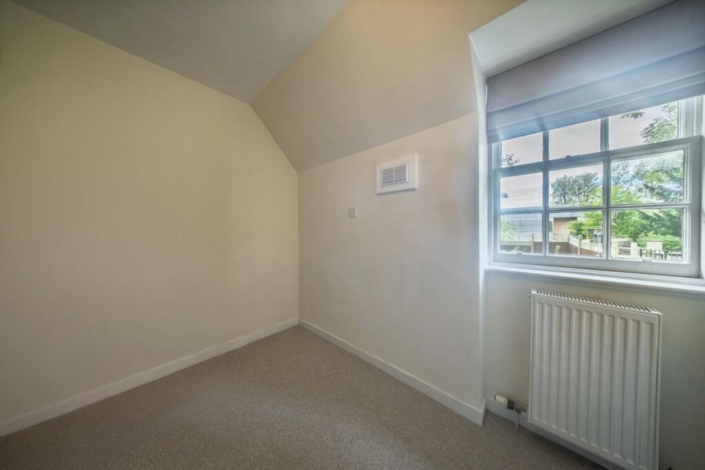 Additional image 8 of Snow Cottage, 29 College Bounds, Aberdeen, Aberdeenshire, AB24