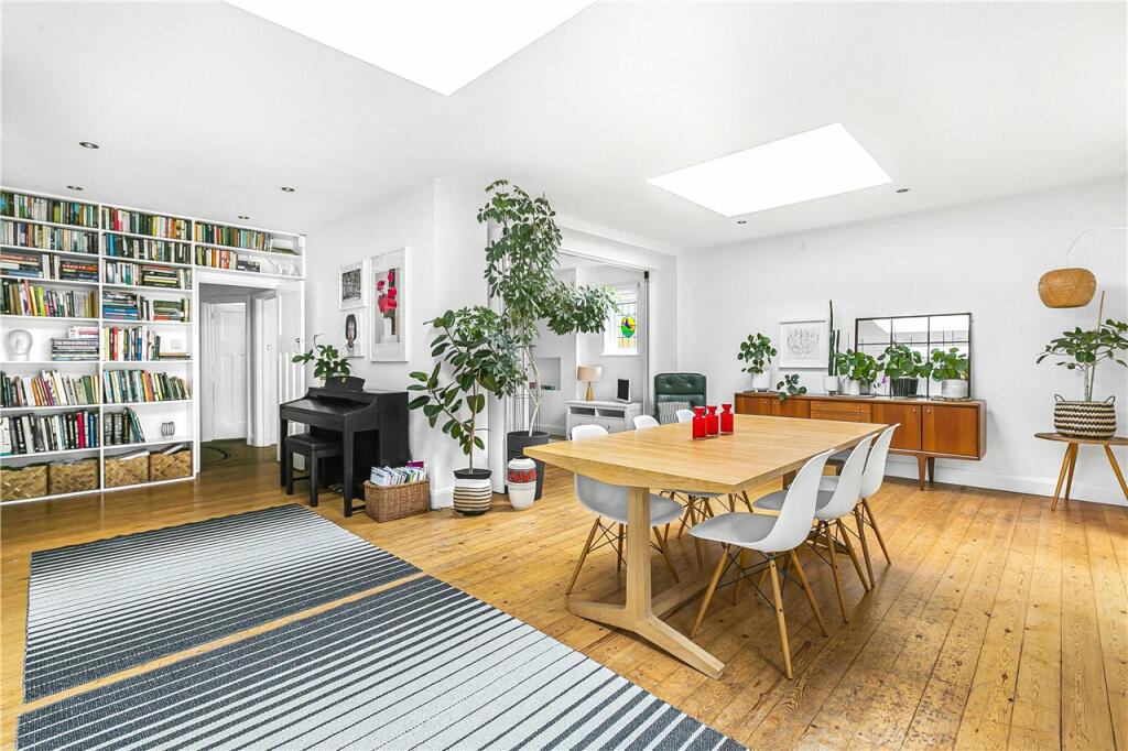 Additional image 8 of Sandridgebury Lane, St. Albans, Hertfordshire