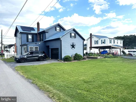 85 King Street, Milroy, PA 17063