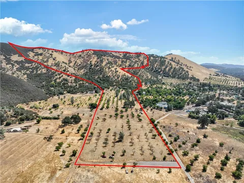 Primary image of 13480 Eastlake Drive, Clearlake, CA 95422