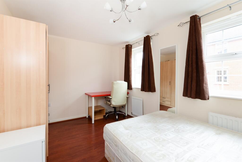 Additional image 13 of The Runway, Hatfield