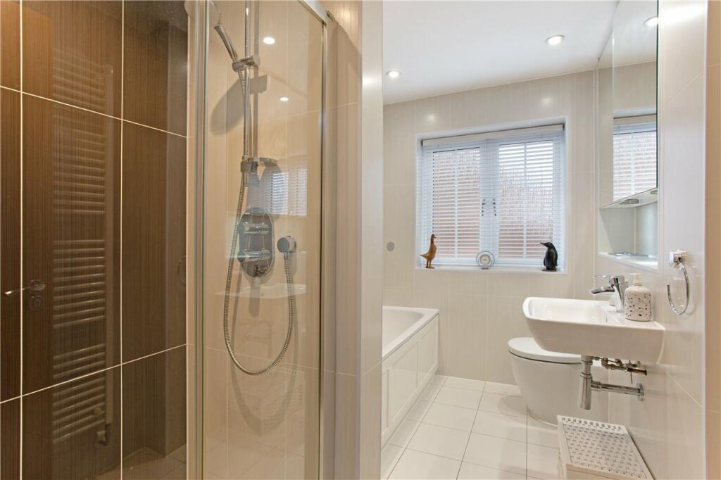 Additional image 19 of Mortimer Crescent, Kings Park, St. Albans, Hertfordshire