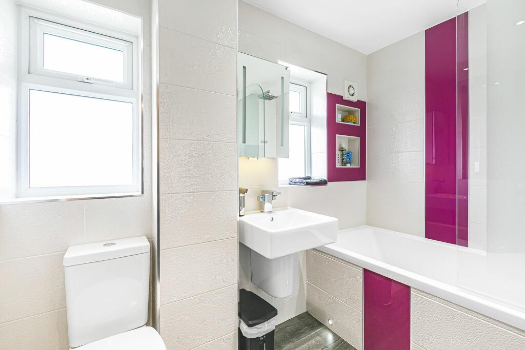 Additional image 12 of Puttocks Drive, Welham Green, AL9