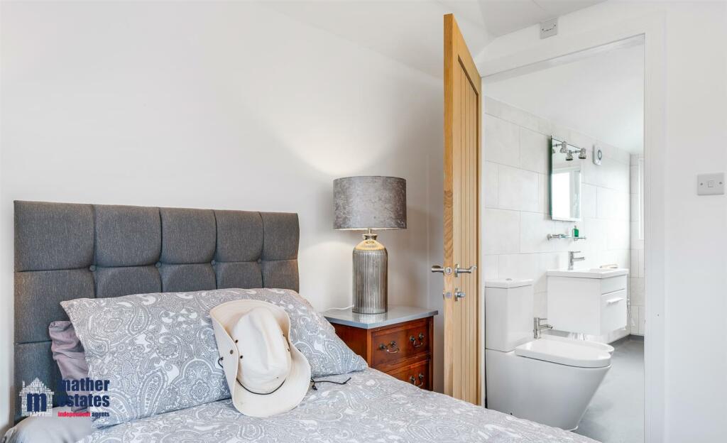 Additional image 7 of Spielplatz, Lye Lane, Bricket Wood