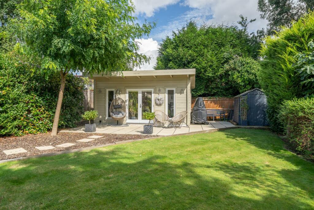 Additional image 33 of Marshalswick Lane, St. Albans