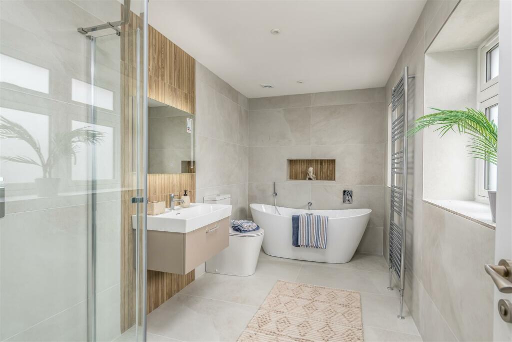 Additional image 27 of Sandridgebury Lane, St. Albans