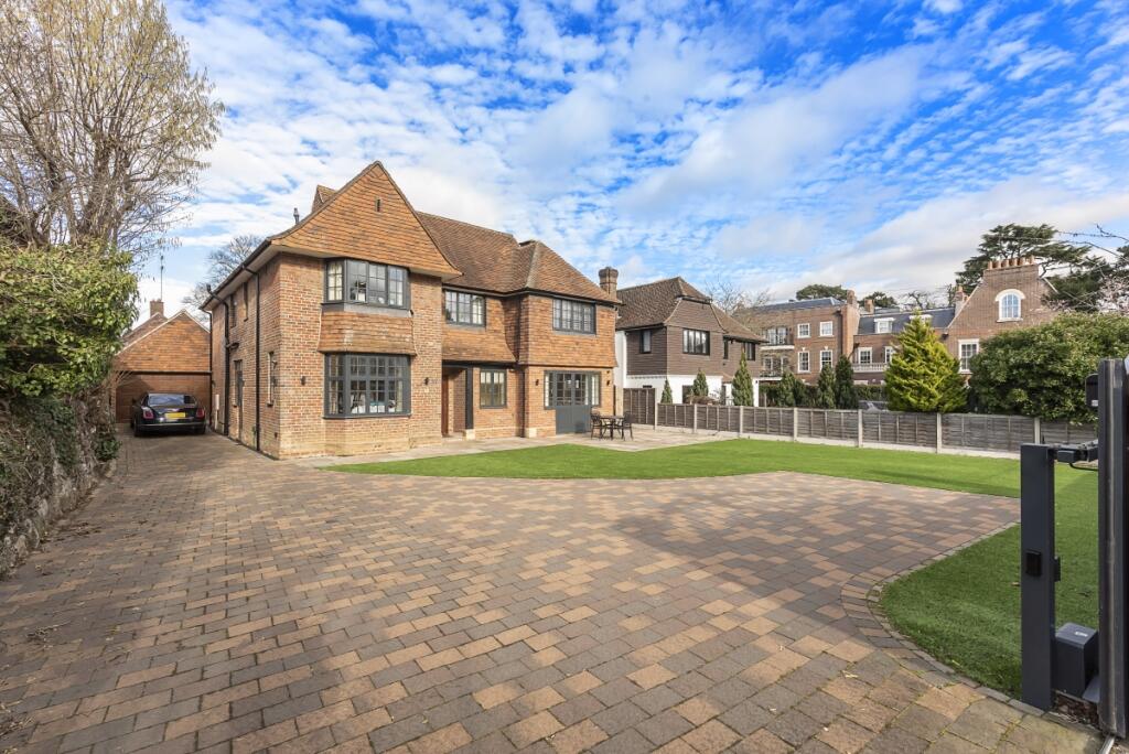 Additional image 11 of Kirkdale Road Harpenden AL5