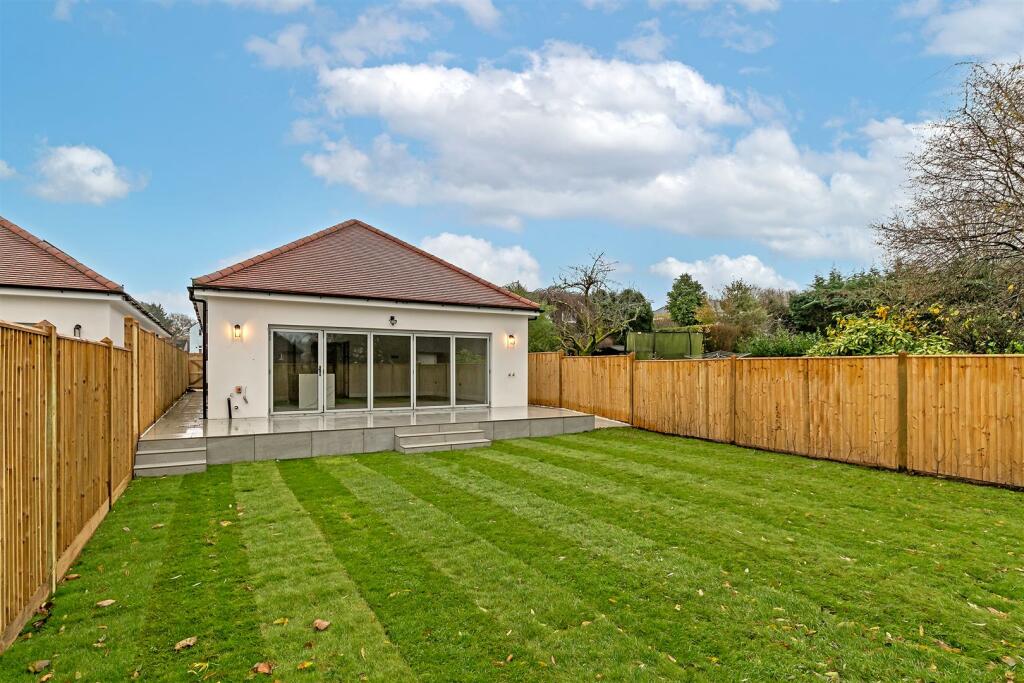 Additional property image - Highfield Road, Sandridge, St. Albans