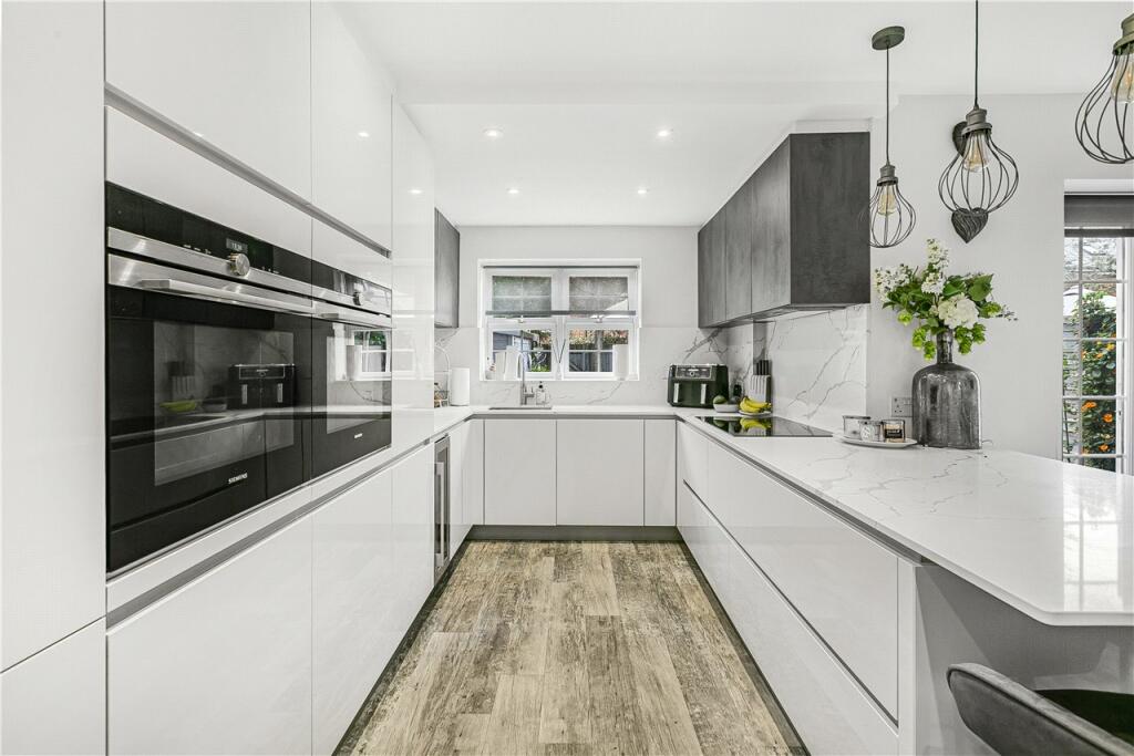 Additional image 6 of Beningfield Drive, Napsbury Park, St. Albans, Hertfordshire