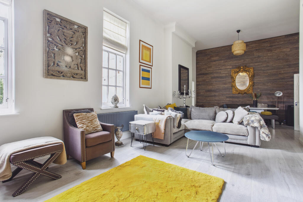 Additional image 2 of The Brownings, Napsbury Park, AL2