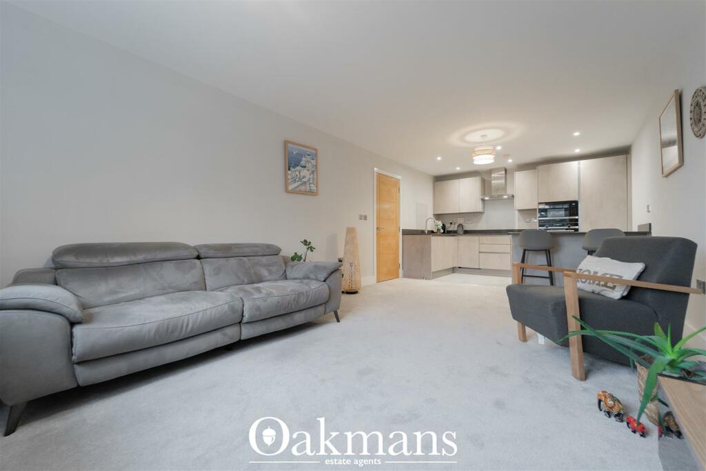 Additional image 4 of Oakview, Wake Green Road, B13